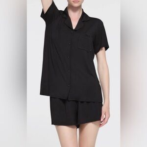 SKIMS Sleep Short Sleeve Button Up Set | Onyx | Size M
